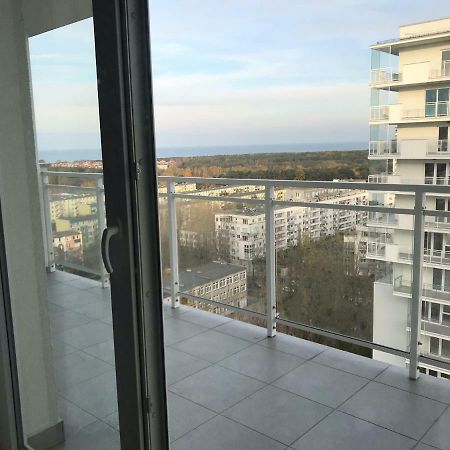 Wiezowiec Ocean Spokojny Gdańsk Exteriör bild