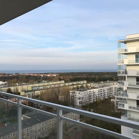 Wiezowiec Ocean Spokojny Gdańsk Exteriör bild